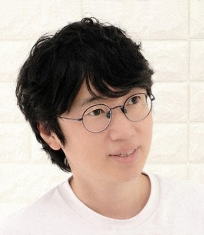 大阪大学大学院理学研究科宇宙地球科学専攻　教授　松尾 太郎 氏